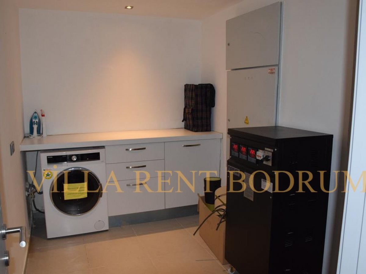 Bodrum Gündoğan'da 6 +1 Özel Havuzlu Sezonluk Kiralık Villa