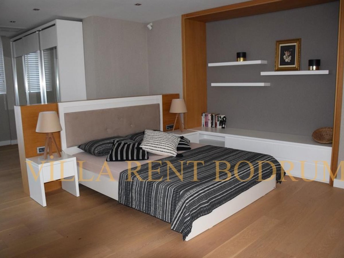 Bodrum Gündoğan'da 6 +1 Özel Havuzlu Sezonluk Kiralık Villa