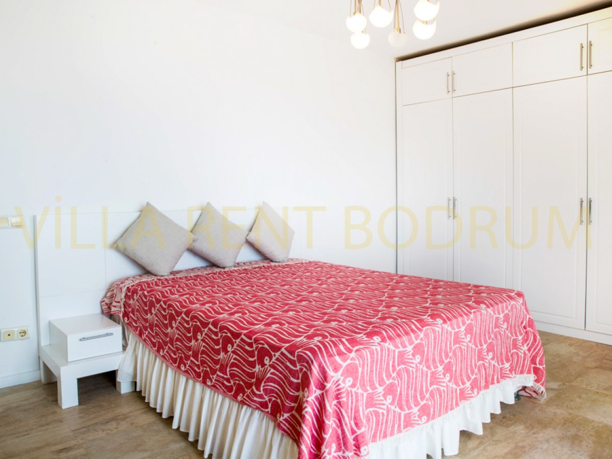 Bodrum Yalıkavak'ta Kiralık 4 Odalı Özel Havuzlu Yazlık Villa