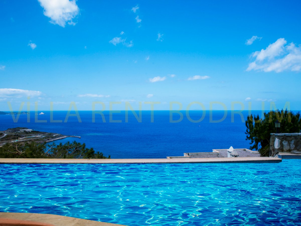 Bodrum Yalıkavak'ta Kiralık 4 Odalı Özel Havuzlu Yazlık Villa