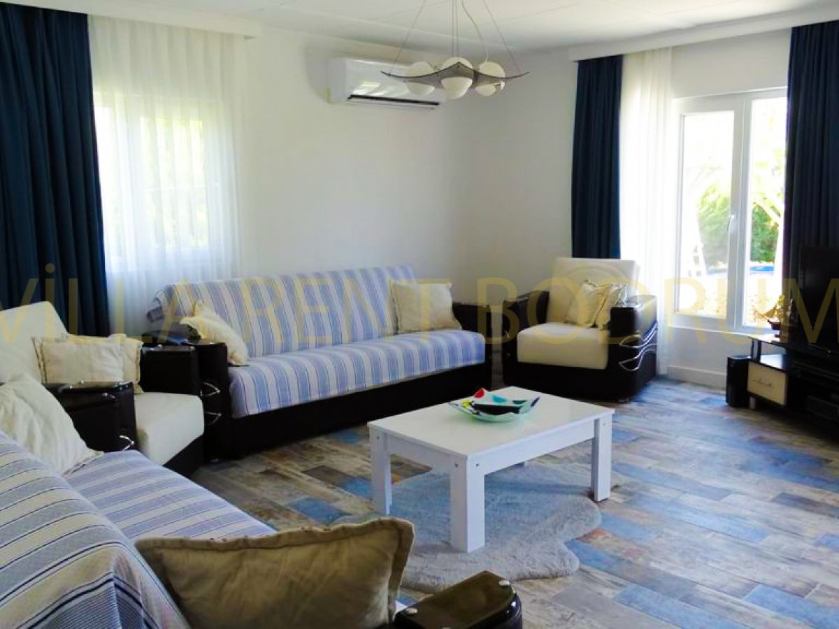 ORTAKENT YAKA'DA 2+1 MÜSTAKİL HAVUZLU EV