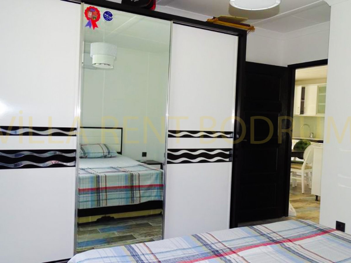 ORTAKENT YAKA'DA 2+1 MÜSTAKİL HAVUZLU EV