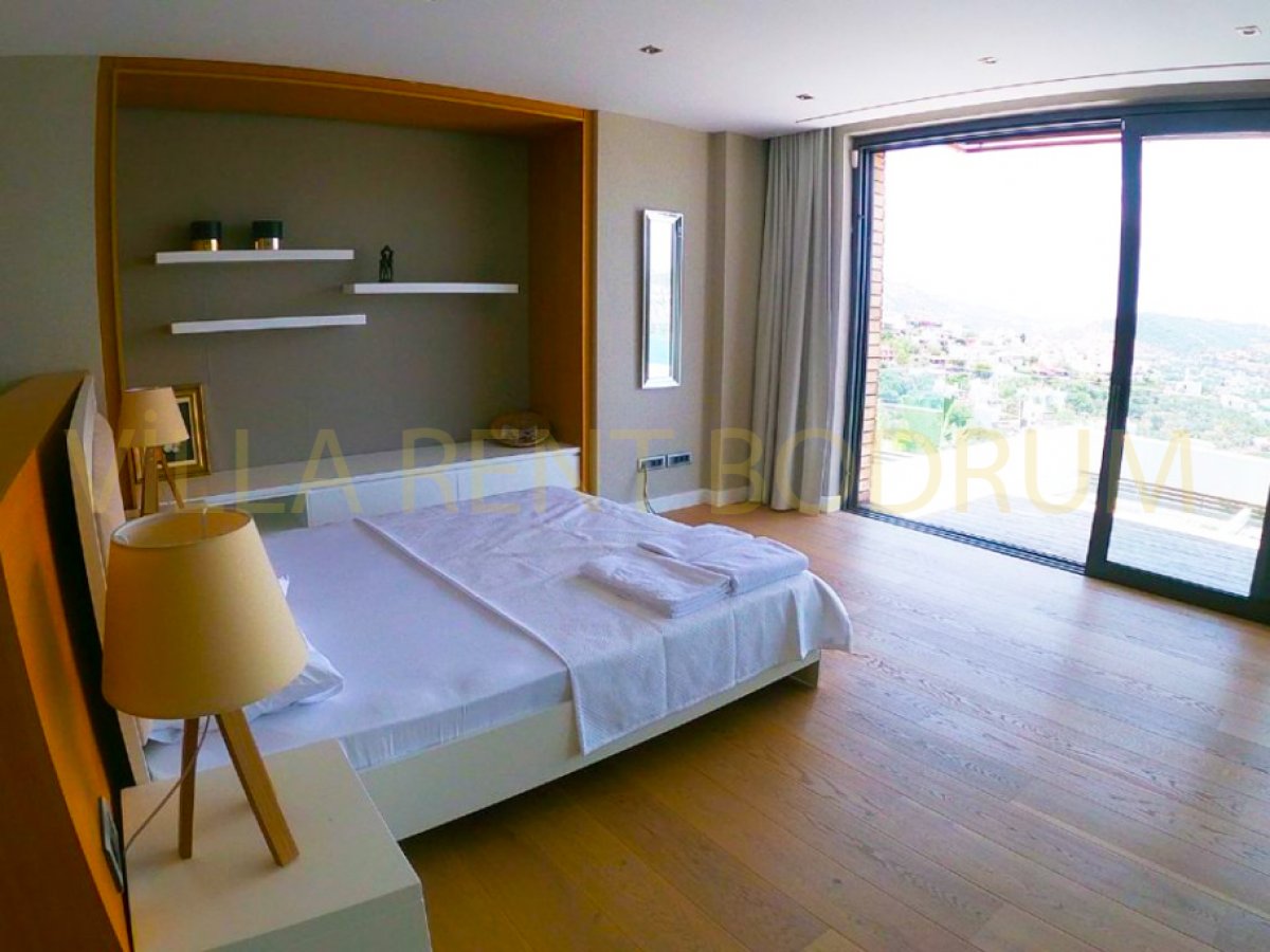 Bodrum Gündoğan'da 5+1 Kiralık Lüks Villa