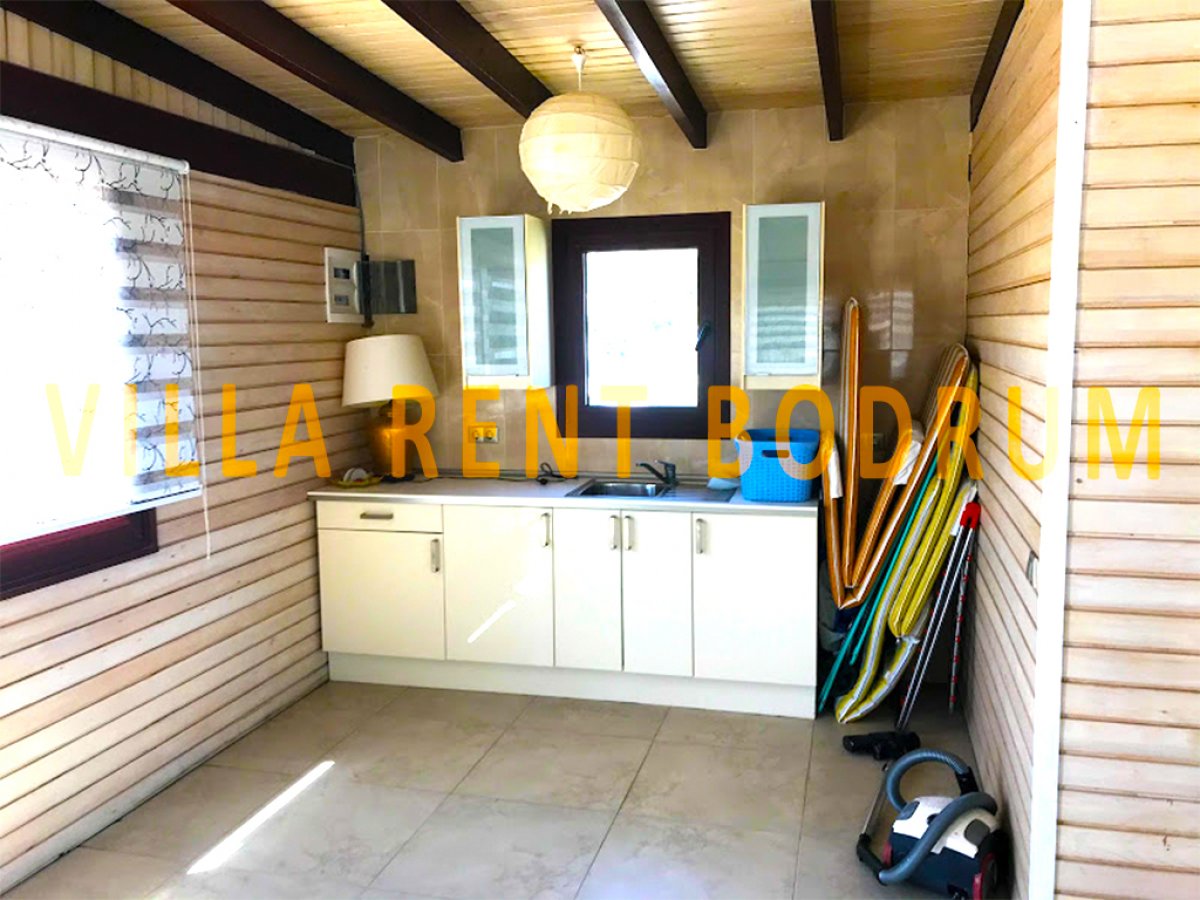 Bodrum Center 4+1 Villa with Private Pool