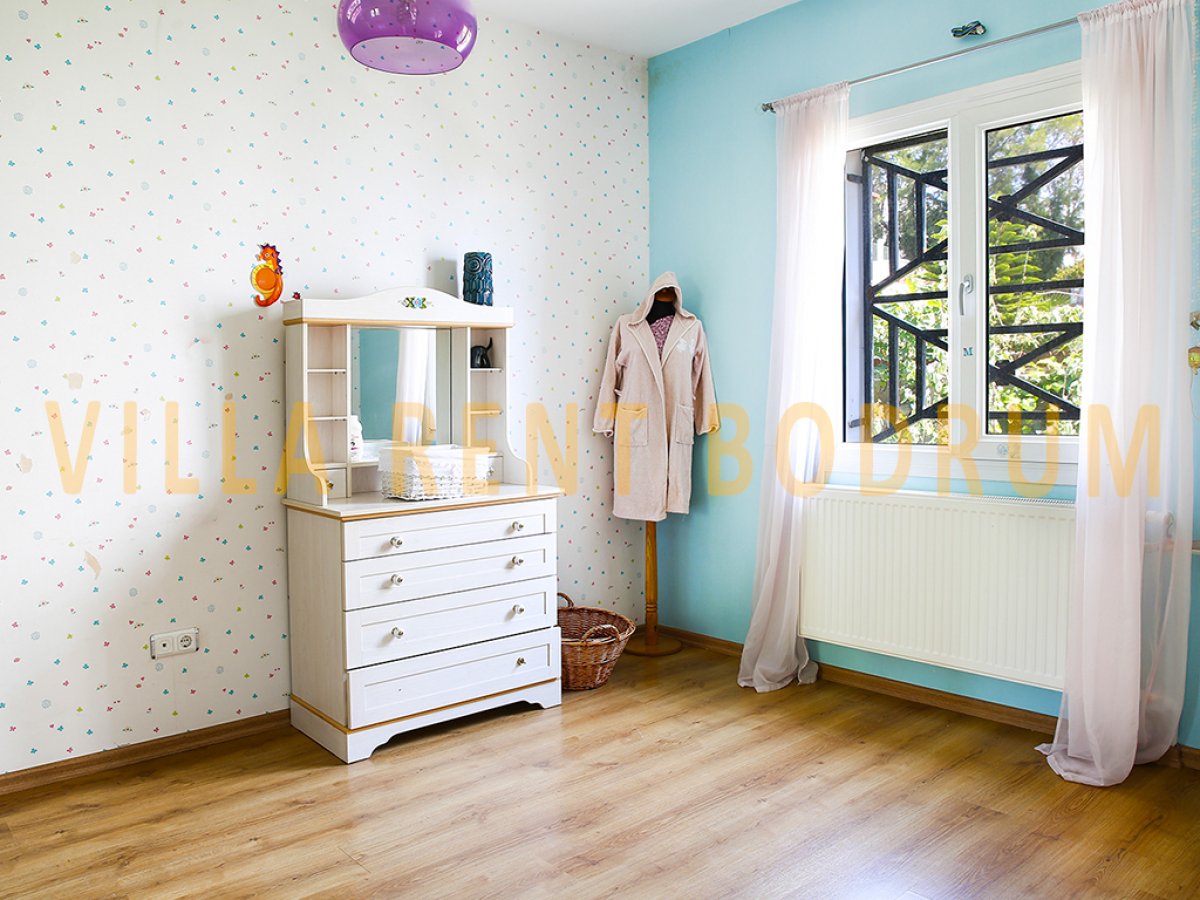 Bodrum Merkezde 5 Odalı Özel Havuzlu Villa